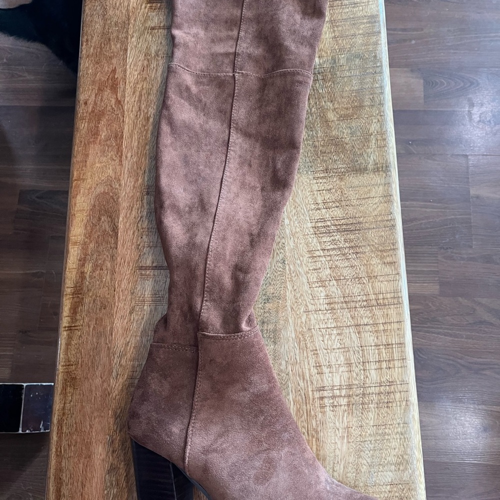 le chateau Women's Brown Faux Suede Over the Knee Boots - Picture 6 of 8
